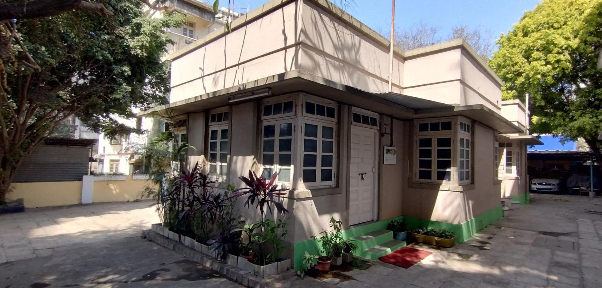 Madhav Bhavan Guest House Pune Exterior photo